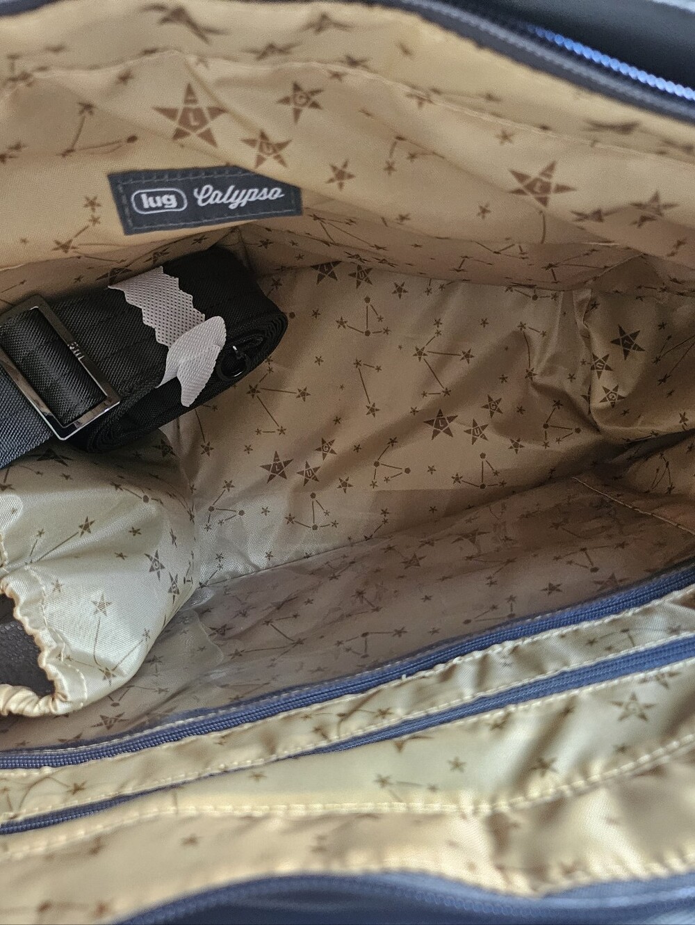NWT Lug Calypso UltraX In Olive Green With Gorgeous Constellations Lining - Picture 5 of 6